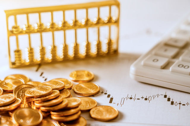 黄金价格下跌时该加仓还是减仓？