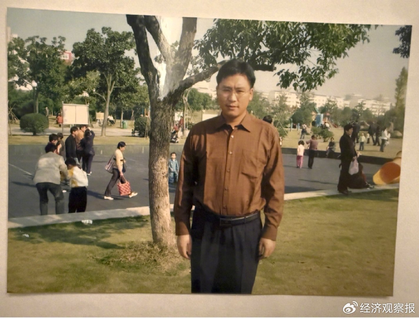 在鸟巢开过发布会的陈凯峰，决定不再做手机品牌｜我们的四分之一世纪