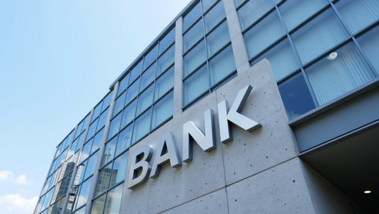 43家上市银行个贷不良率盘点：37家较上年末增长，有6家突破3%