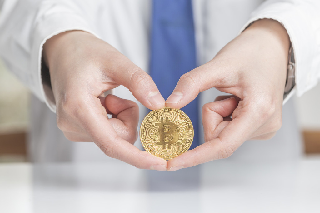 如何分析黄金价格的长期趋势?