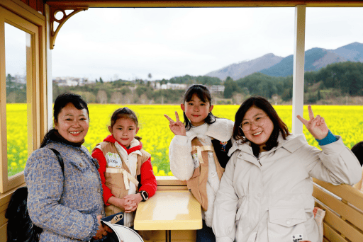 保利置业贵州公司POLY吾+社群2025年度回望