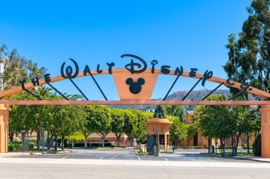 12月31日外盘头条：联储纪要凸显央行分歧 欧洲之星现供电故障 迪士尼侵犯儿童隐私被罚1000万美元