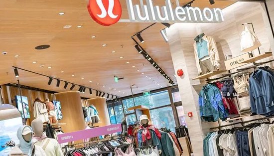 Lululemon创始人发起代理权争夺战