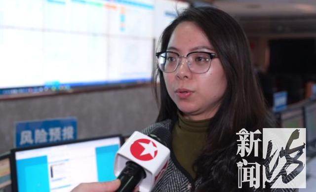 上海飞西安延误了5小时，突降暴雪，航班大面积延误！大批人被困机场