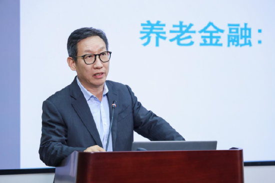 易方达基金“养老金老将”荣退 高松凡卸任副总裁