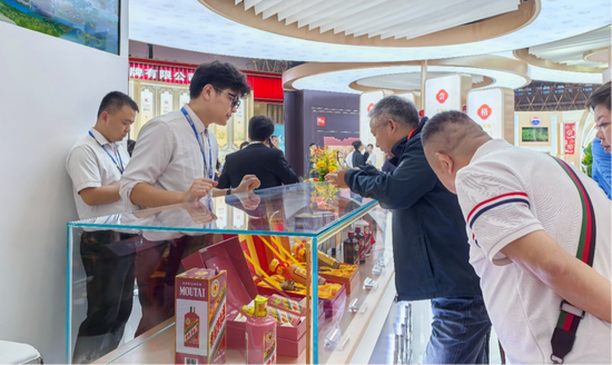 一个月内，茅台叒辟谣了，这次是1169！