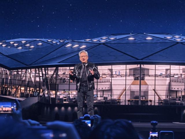 黄仁勋新年首场演讲：AI超级芯片平台Rubin全面投产，开源自动驾驶推理模型