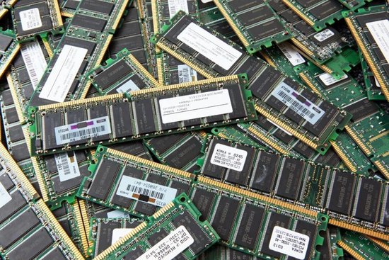 1盒内存条堪比上海1套房？存储芯片又要涨价了