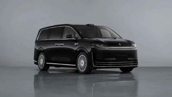 鸿蒙智行首款MPV！余承东：智界V9今年春天见