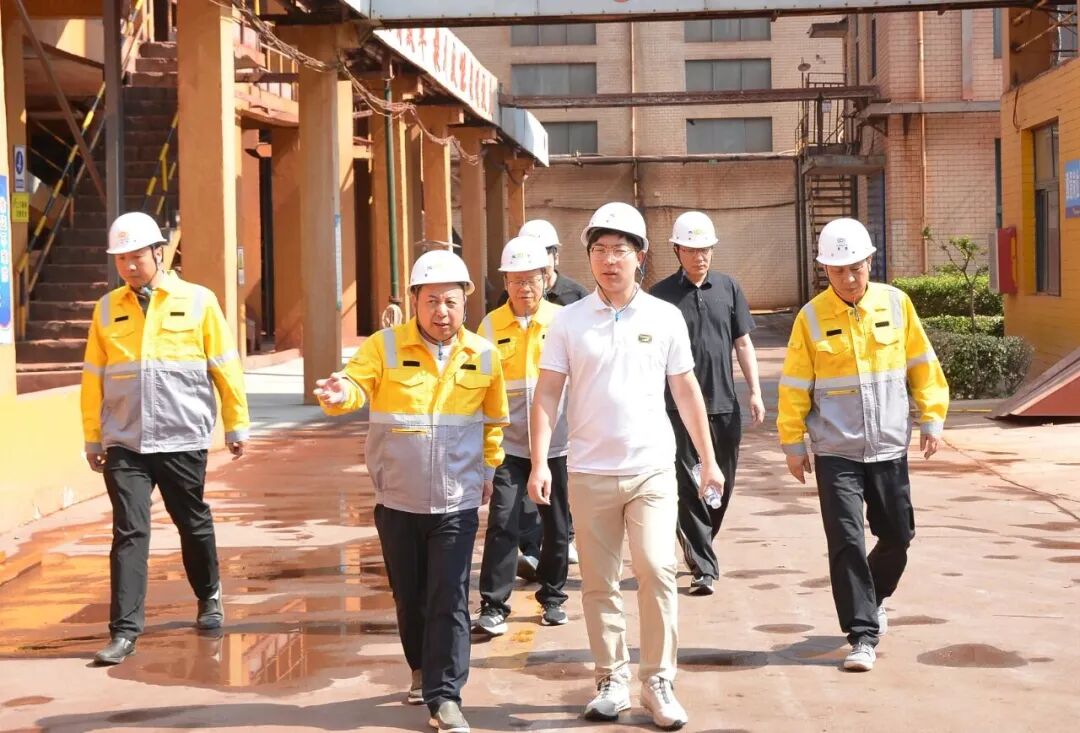 24岁河南青年管金矿，一年暴涨200亿