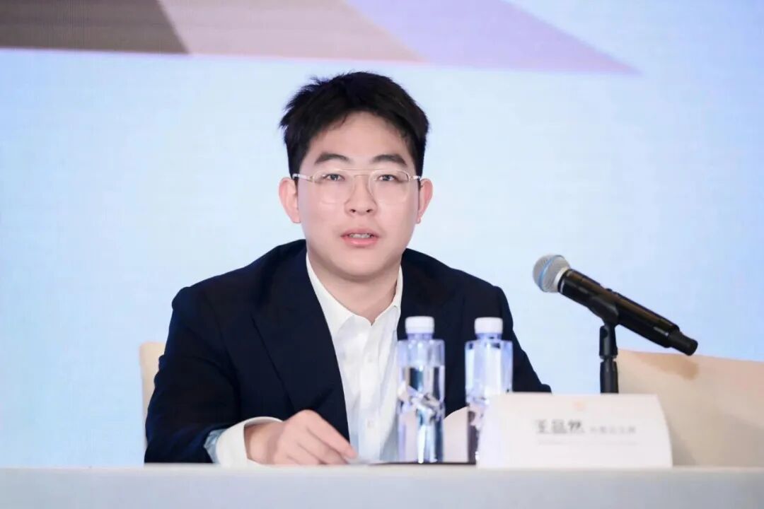 24岁河南青年管金矿，一年暴涨200亿