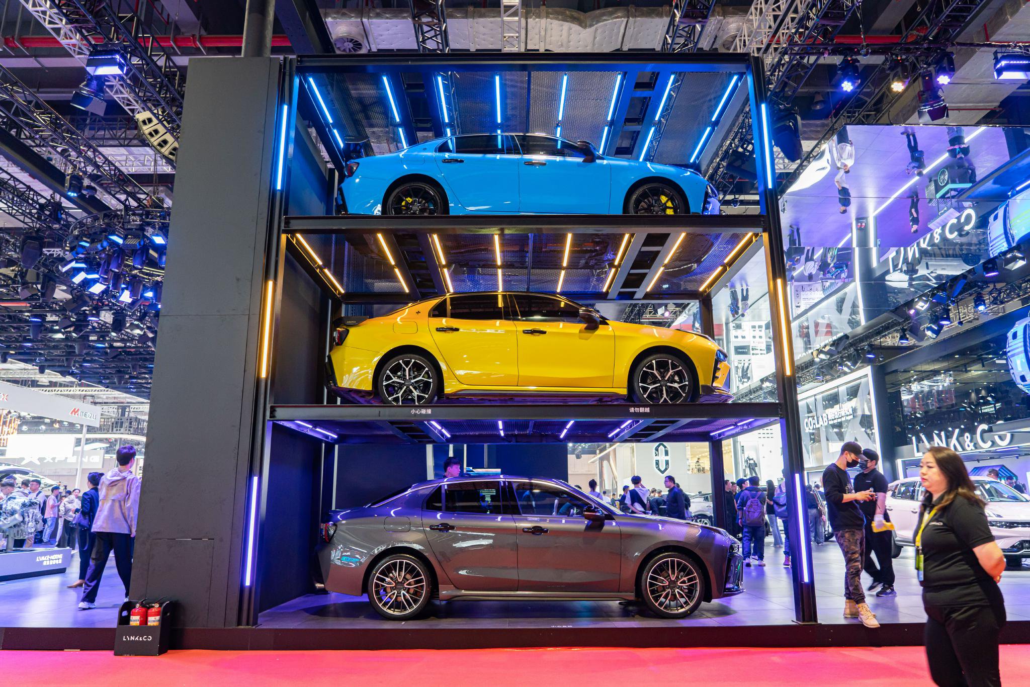 车企密集明确2026销量目标,市场格局将会有哪些变化?