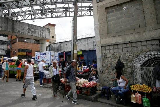 特朗普承诺让委内瑞拉走向富裕 但此事绝非仅靠美国资金就能实现