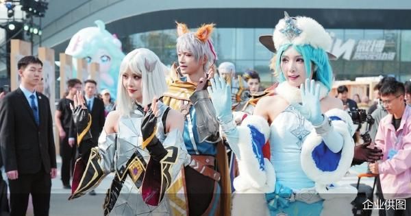 从商品到社交硬通货 次元经济重塑零售逻辑