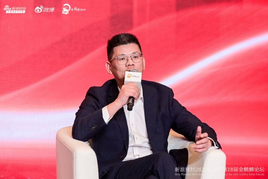 一文看懂2026全球与中国资本市场展望论坛|从巴菲特到马斯克 AI重构全球财富！A股牛市没有结束 警惕牛市亏钱